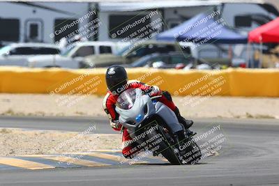 media/Apr-10-2022-SoCal Trackdays (Sun) [[f104b12566]]/Turn 2 (1135am)/